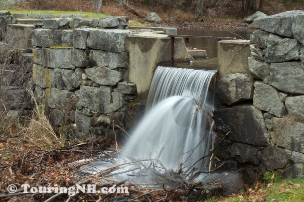 The dam at Swanzey Lake