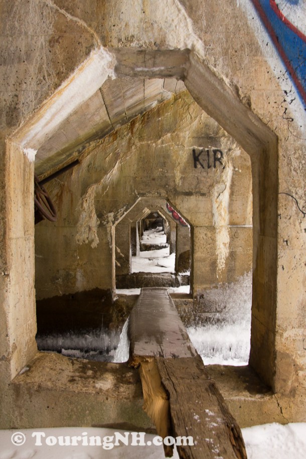 Wilton - Looking through the dam.